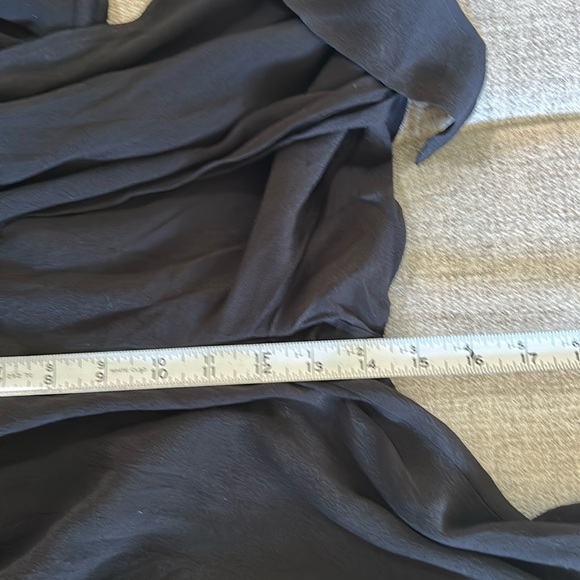 J. CREW DRAPERY PUFF LONG SLEEVE BUTTON UP JUMPSUIT SIZE 6 - Picture 12 of 16